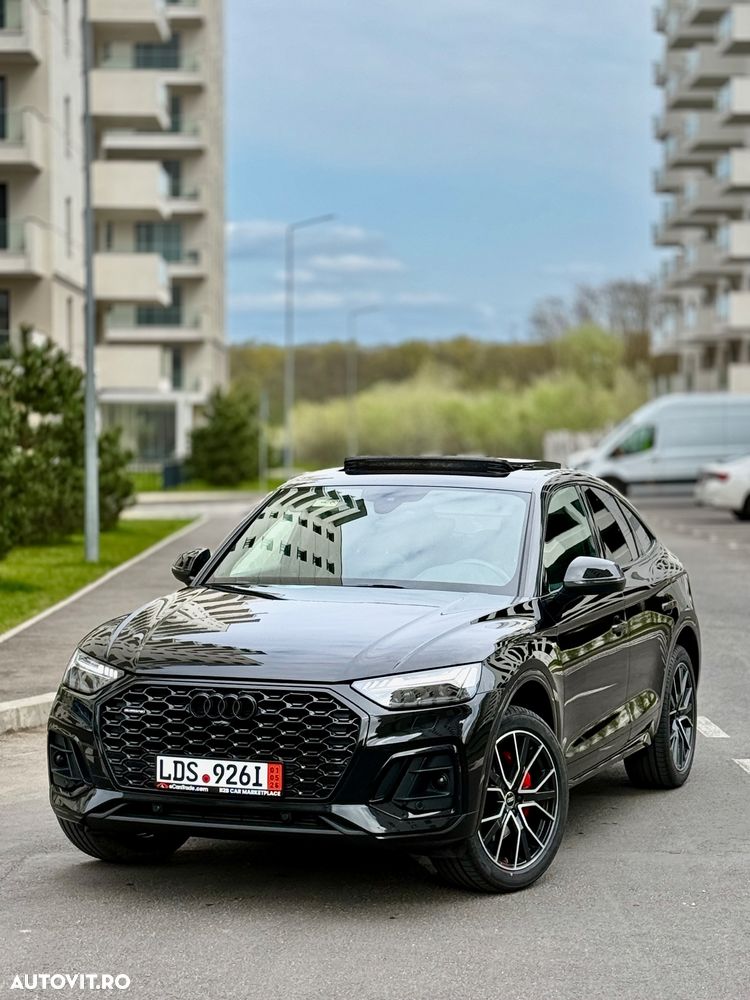 Audi Q5 Sportback - 1