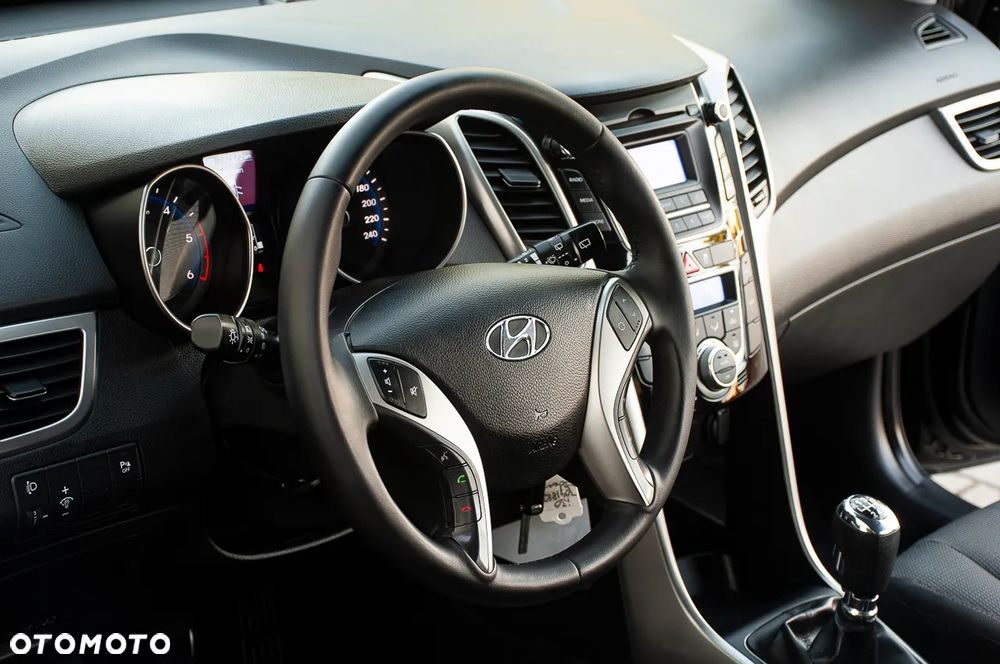 Hyundai i30 i30cw 1.6 CRDi Trend - 24