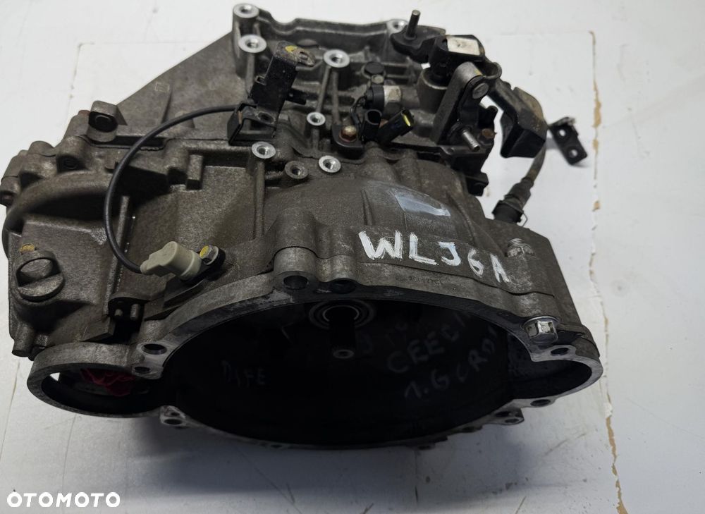 SKRZYNIA BIEGÓW MANUALNA KIA CEED III 1.6 CRDI 2017-   WLJ6 A - 2