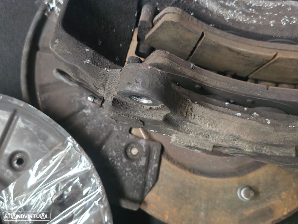 Conjunto Travões Frente ORIGINAL Brembo Audi Q7 4L 2006+ (Pinças + Discos + Proteções + Parafusos) - 16