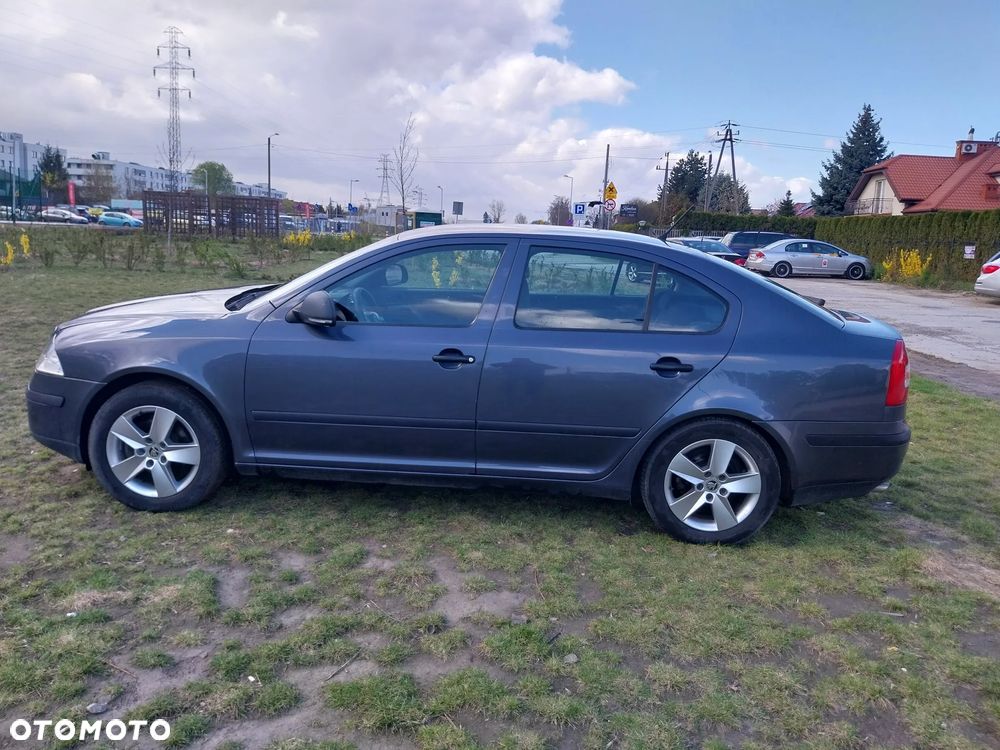 Skoda Octavia 1.6 Active - 1