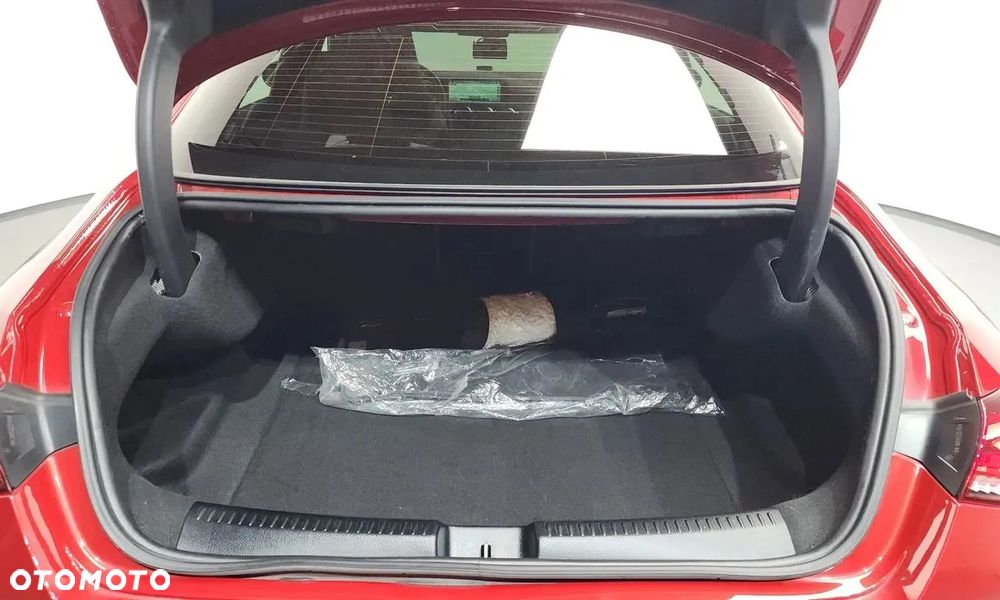 Mercedes-Benz CLA 250 4-Matic Progressive 7G-DCT - 10