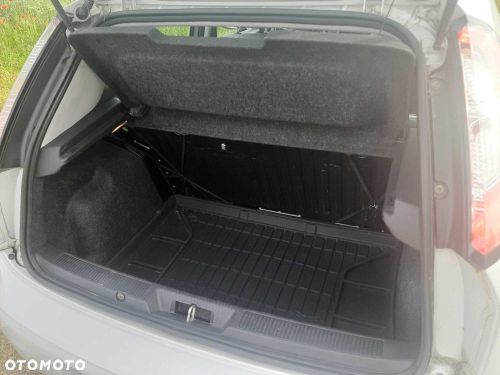 Fiat Punto 2012 - 6