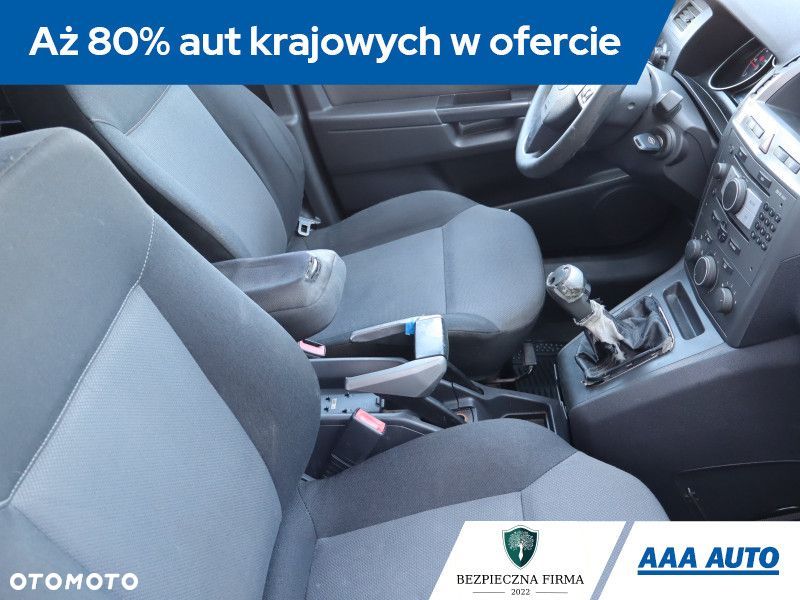 Opel Zafira - 11