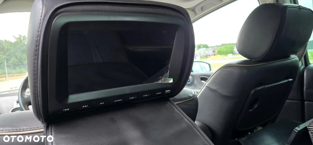 Renault Grand Espace 2.0 dCi FAP Initiale - 29