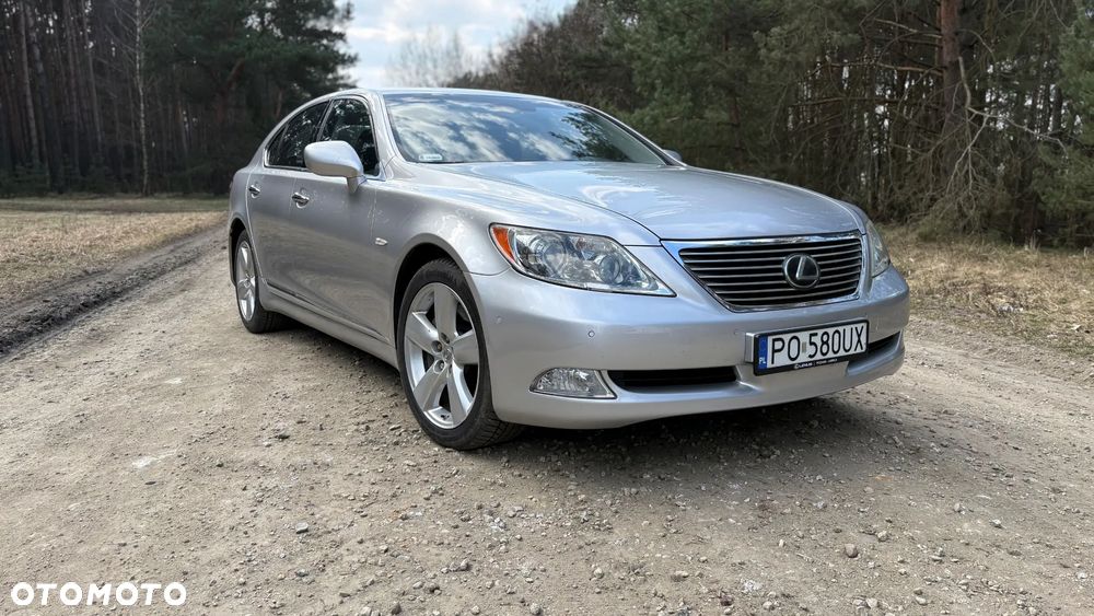 Lexus LS 460 Prestige - 3