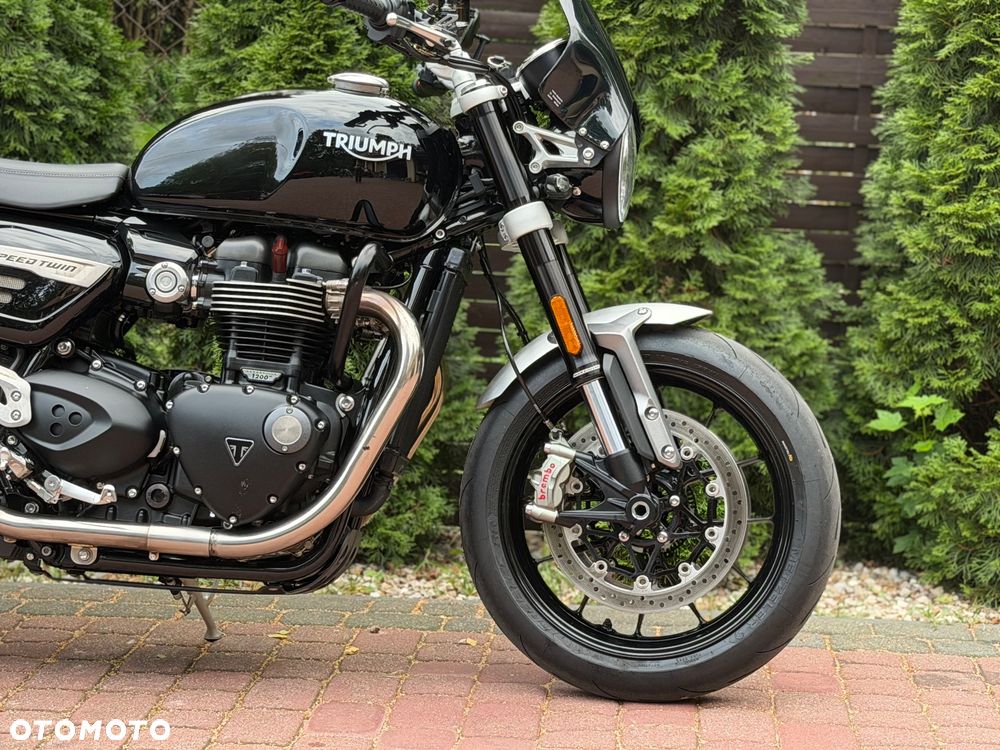 Triumph Speed Twin - 10
