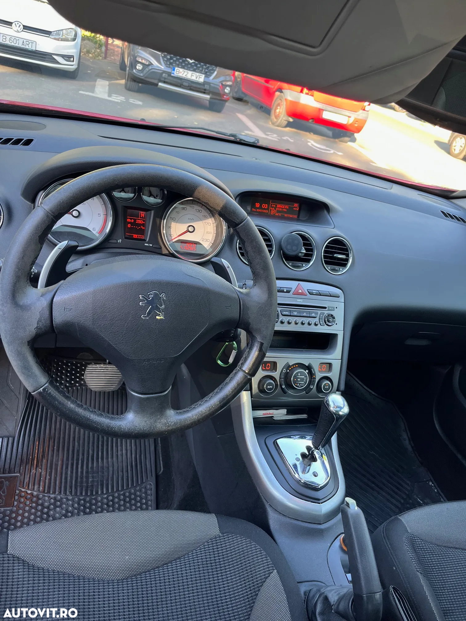 Peugeot 308 1.6HDi Premium Pack Aut - 9