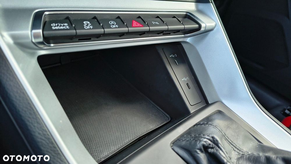Audi Q3 Sportback - 32