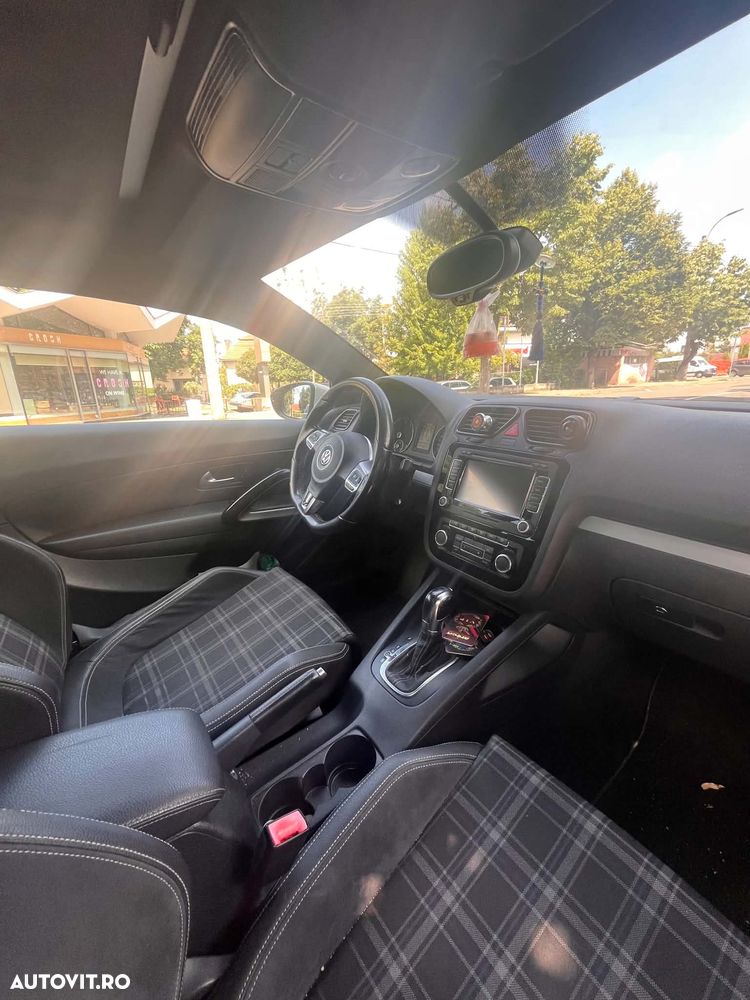 Volkswagen Scirocco ver-2-0-tdi-dpf-dsg - 14