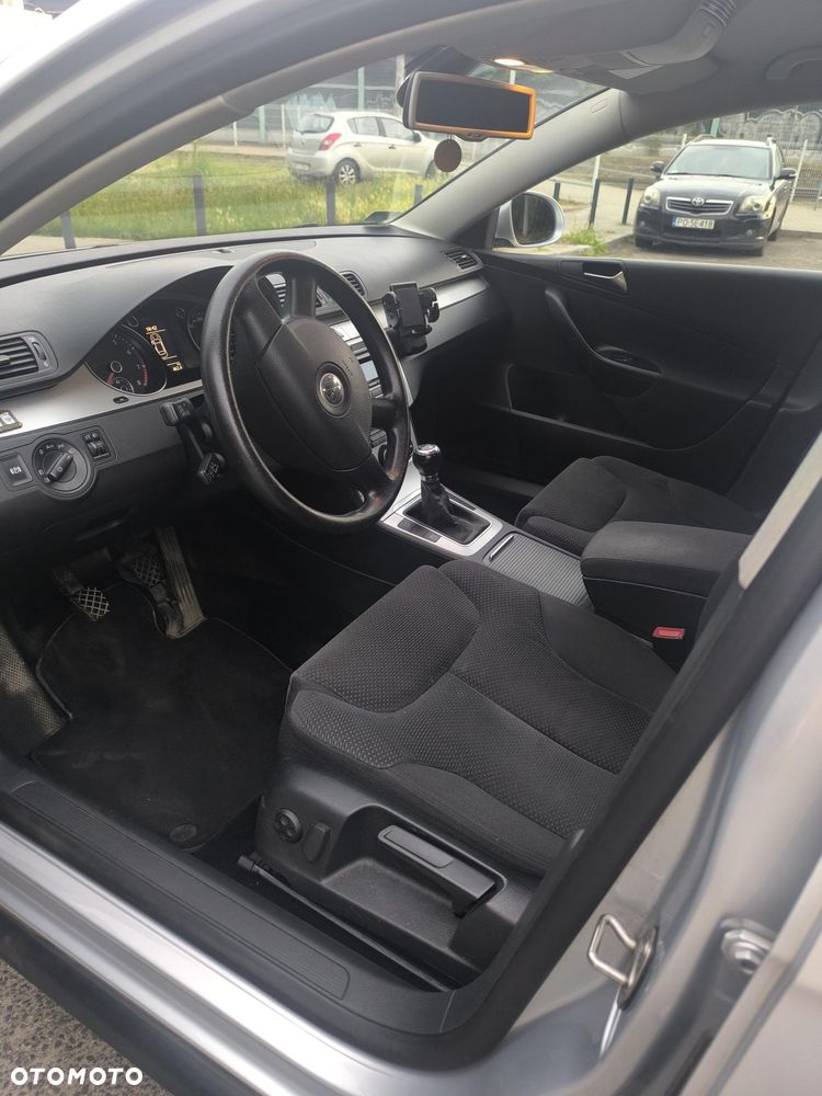 Volkswagen Passat 1.4 TSI Comfortline - 14