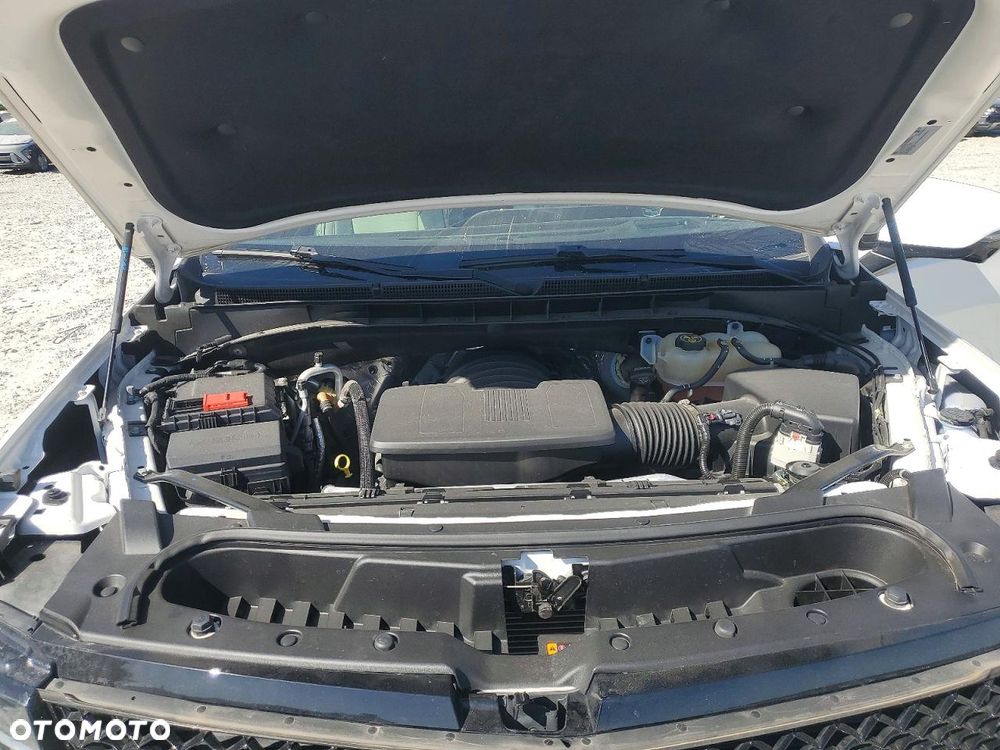 Cadillac Escalade - 13