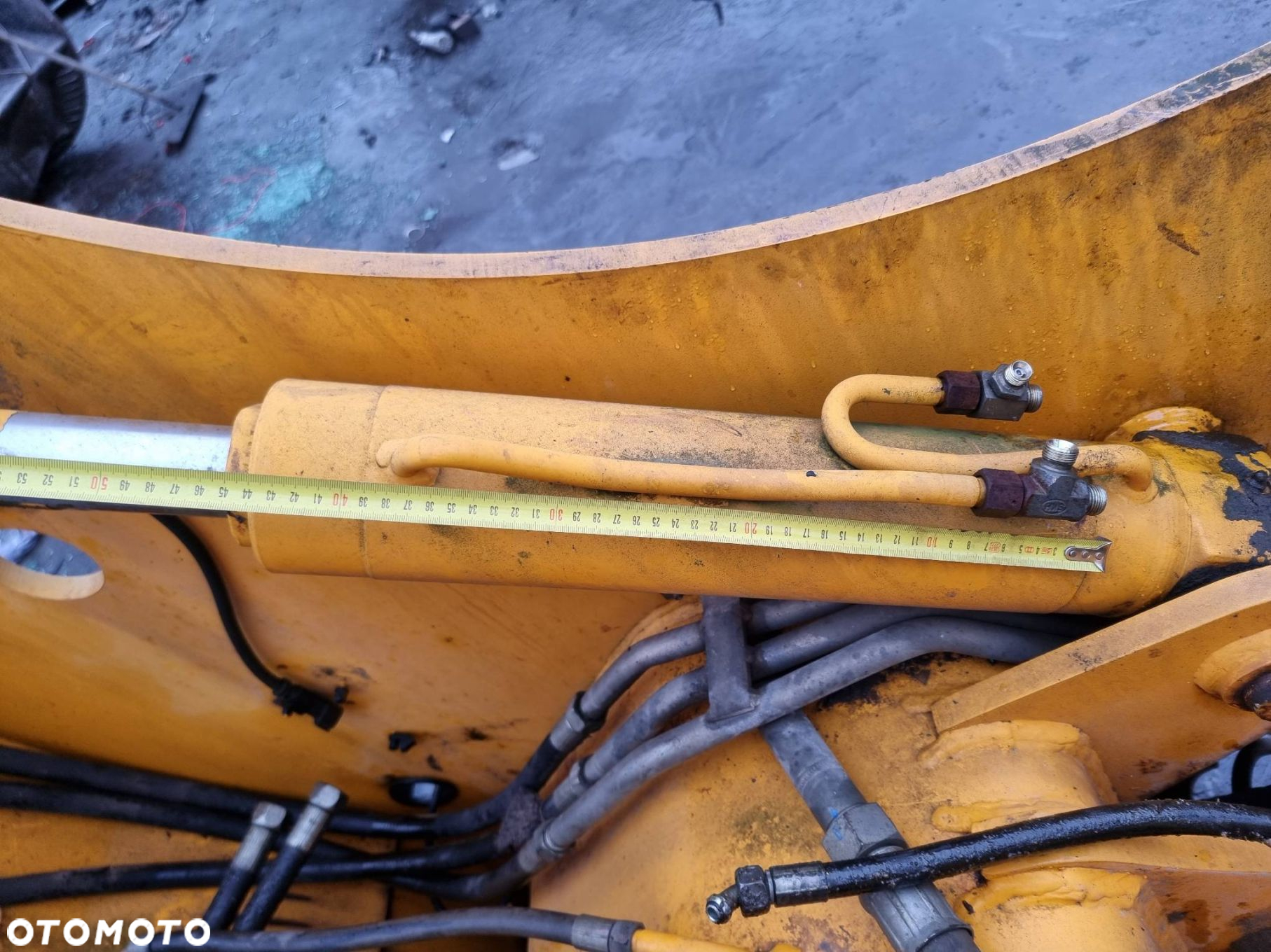 SIŁOWNIK HYDRAULICZNY JCB 535-125 MASZTU - 3