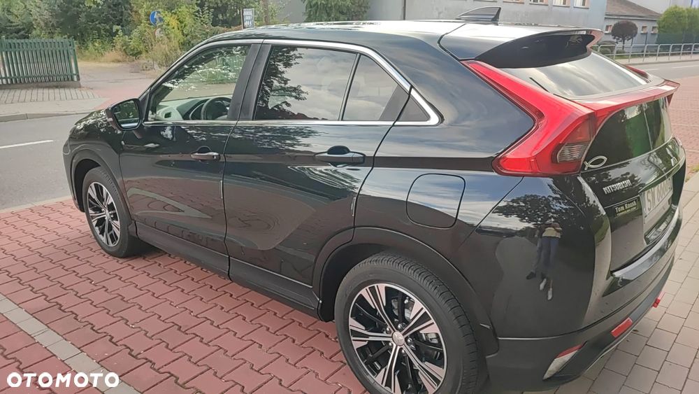 Mitsubishi Eclipse Cross - 22