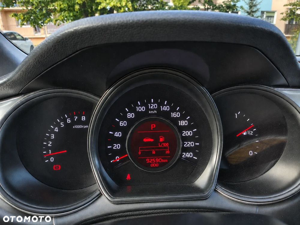 Kia Ceed - 19