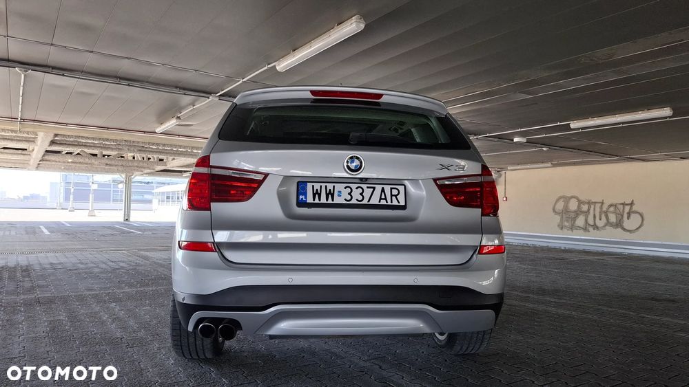 BMW X3 28i xDrive - 24