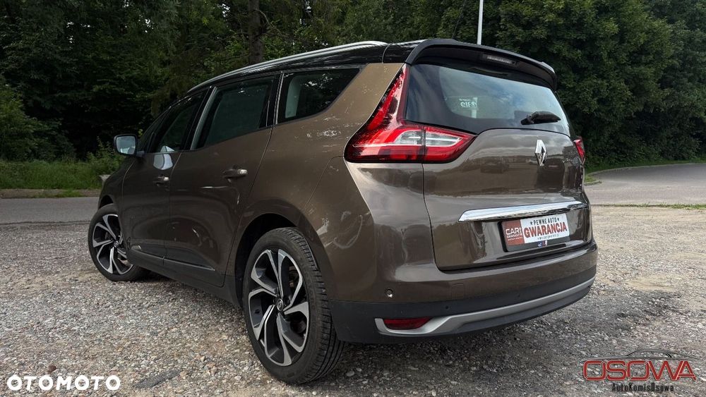 Renault Grand Scenic - 11