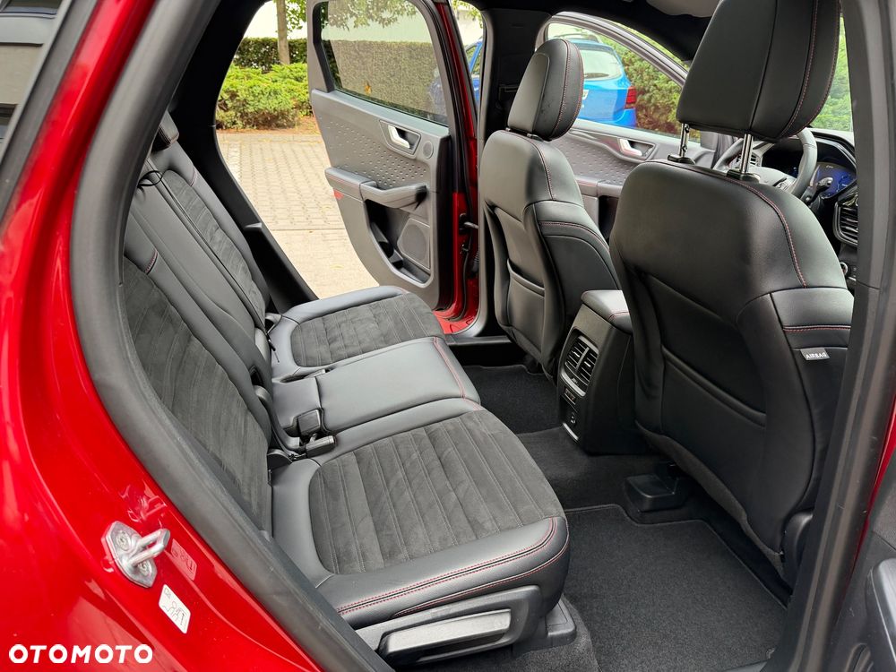 Ford Kuga - 30
