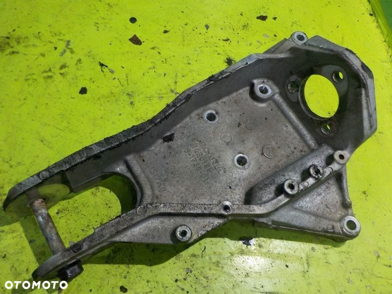 SCANIA R MOCOWANIE PODUSZKI KABINY