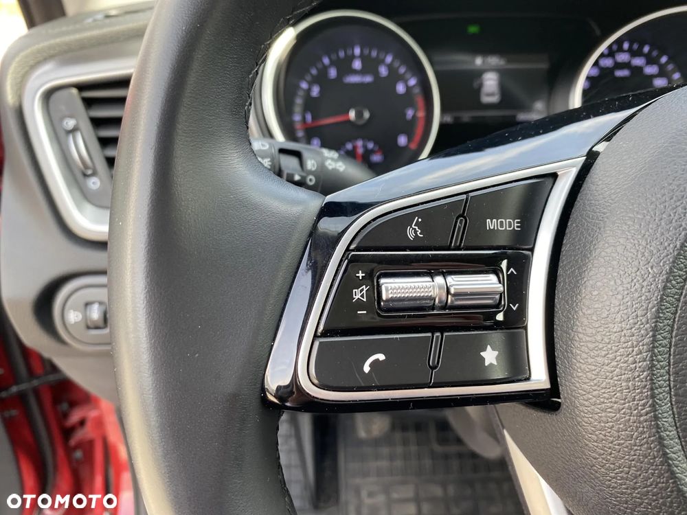 Kia XCeed 1.5 T-GDI M - 21