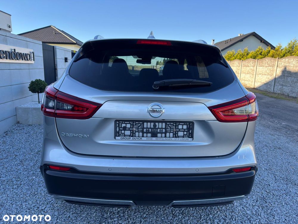 Nissan Qashqai 1.3 DIG-T N-Connecta - 8