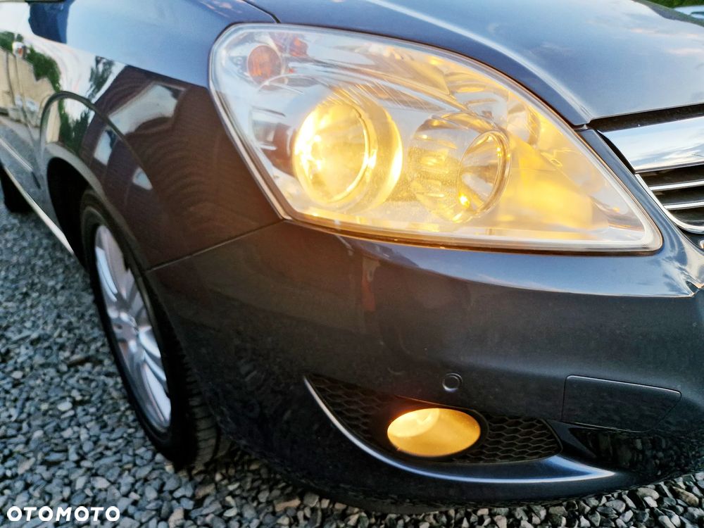 Opel Zafira 1.9 CDTI Navi - 34