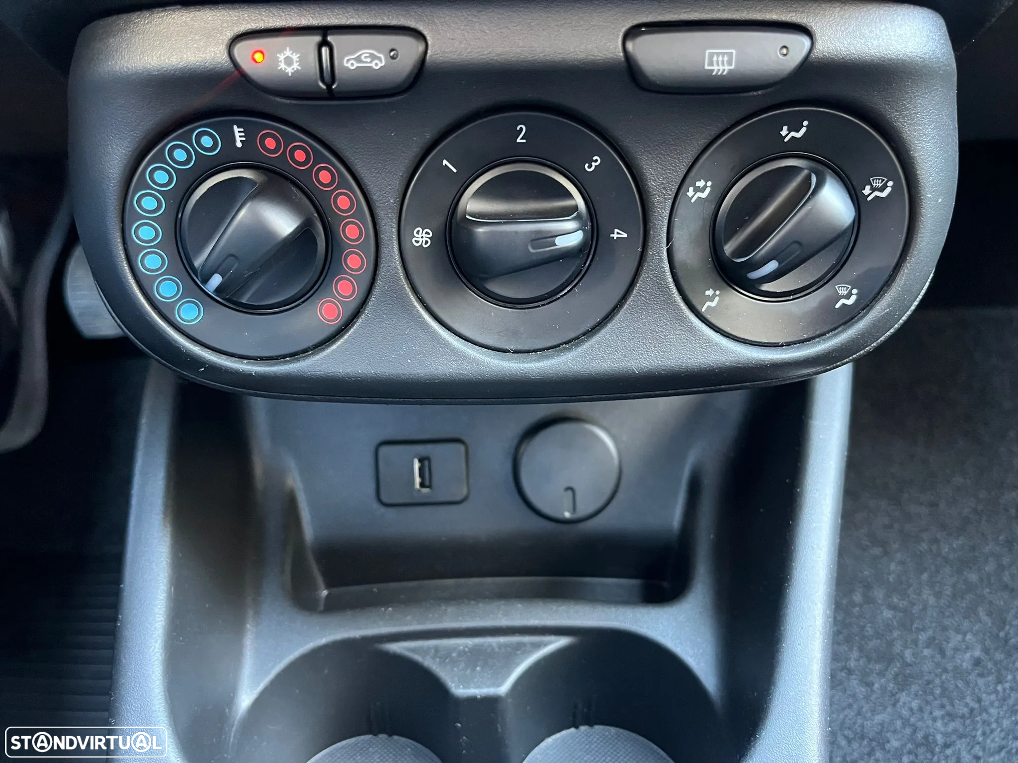 Opel Corsa 1.3 CDTi Business Edition - 33