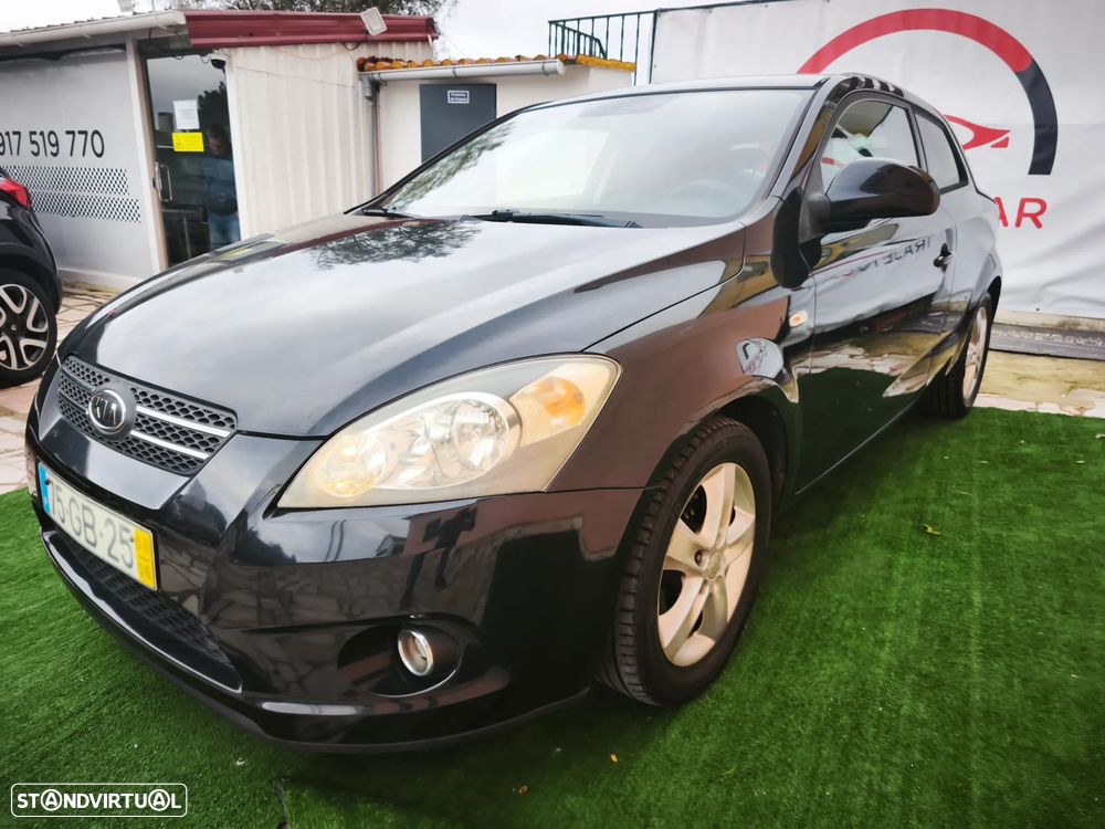 Kia Ceed S Coupé 1.4 CVVT EX - 28