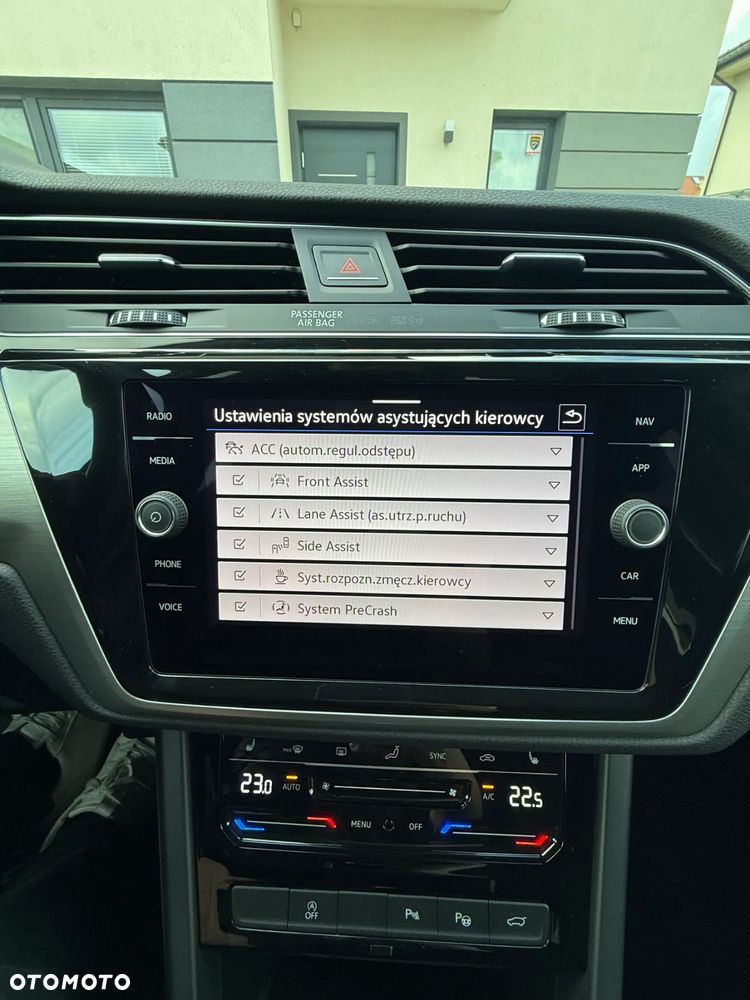 Volkswagen Touran 1.5 TSI EVO Comfortline DSG - 33