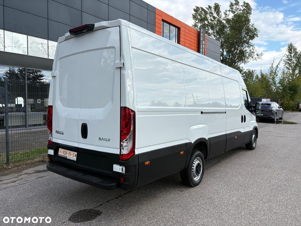 Iveco Daily 35S180, 3.0 180KM, L4H2, HiMatic, LED, Bardzo zadbany - 12