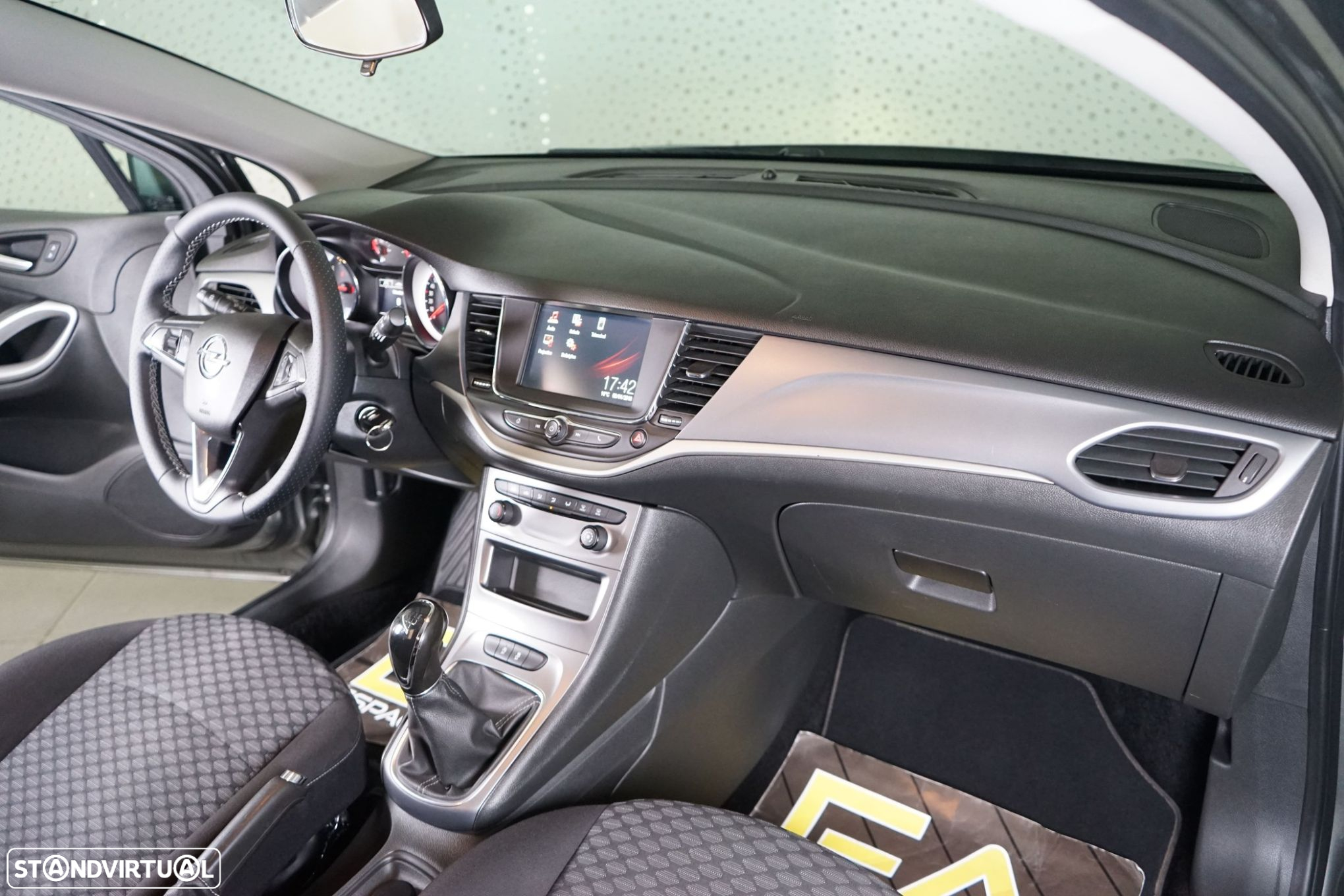 Opel Astra 1.0 Business Edition S/S - 17
