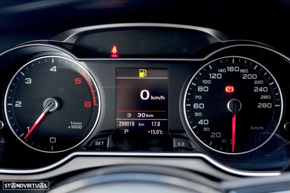 Audi A4 Avant 2.0 TDI DPF multitronic Ambiente - 10