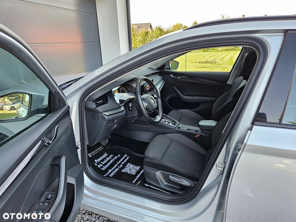 Skoda Octavia 2.0 TDI Ambition DSG - 35
