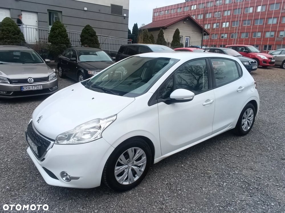 Peugeot 208 1.6 e-HDi Allure STT - 2