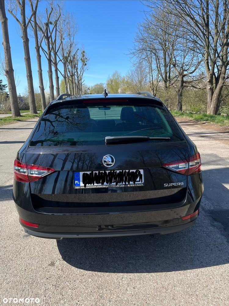 Skoda Superb 1.6 TDI Style DSG - 5