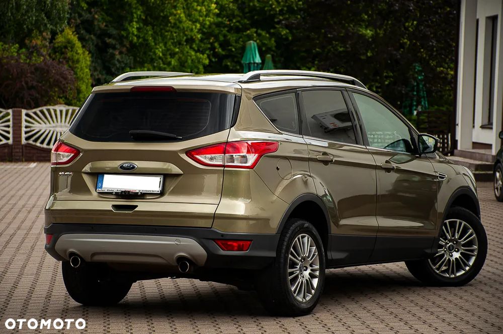 Ford Kuga 2.0 TDCi 4x4 Titanium - 20