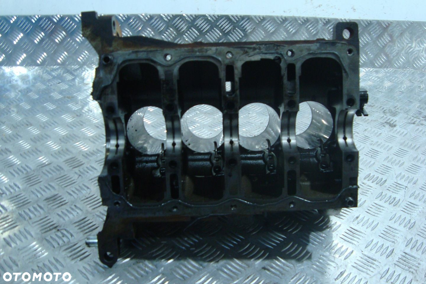 BLOK SILNIKA 1,3 DDIS SUZUKI SWIFT MK7 10-17 - 2