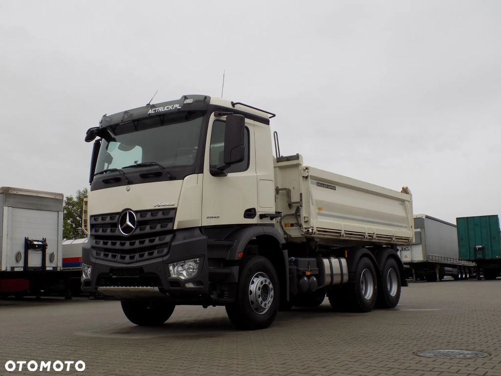 Mercedes-Benz 2643 AROCS