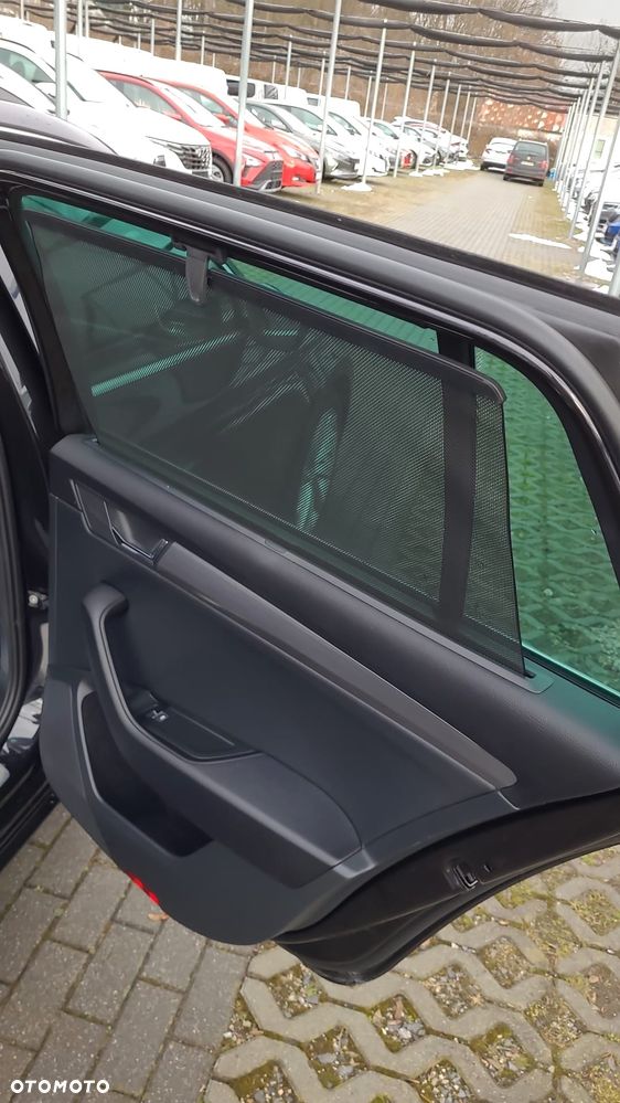 Skoda Superb 1.6 TDI Style - 10