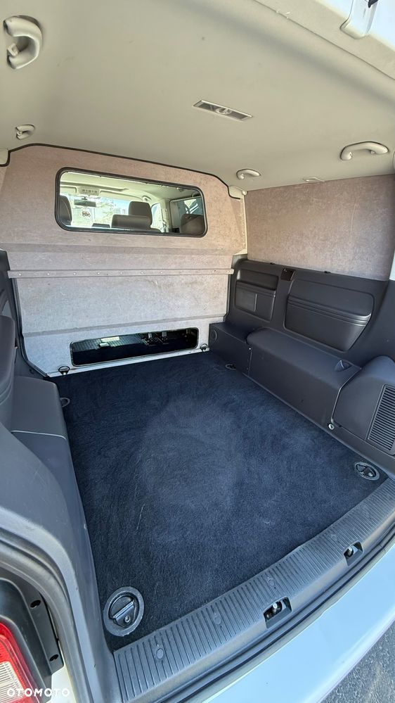 Volkswagen Multivan - 5