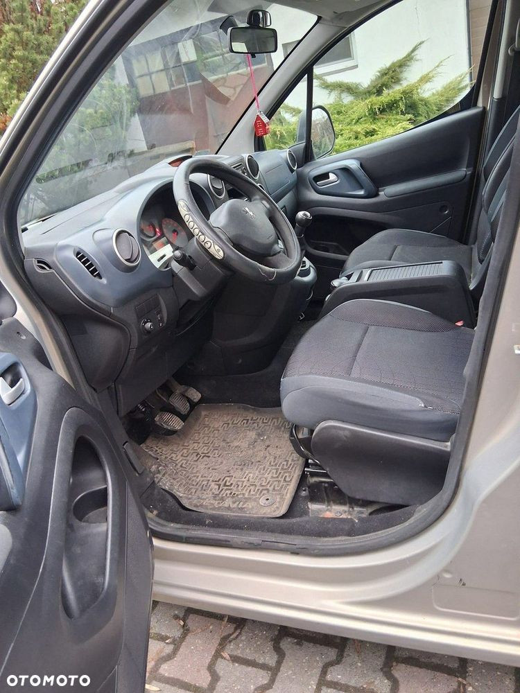 Peugeot Partner - 10