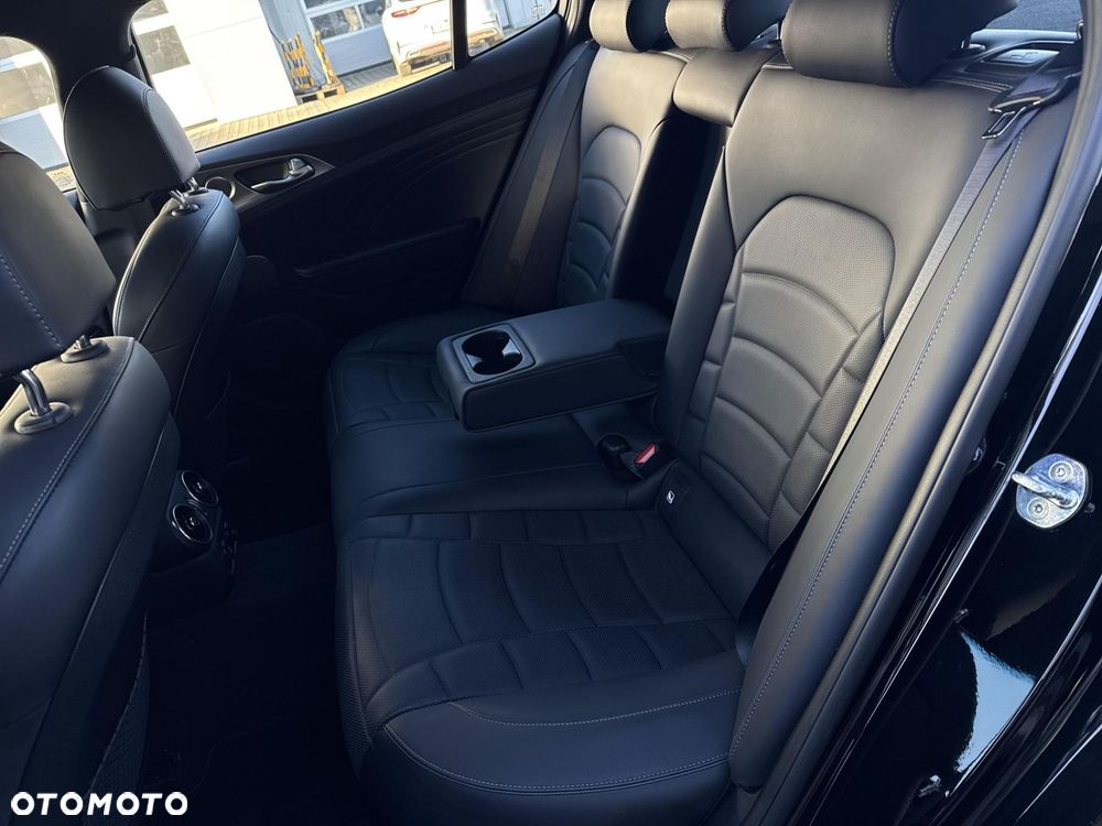 Kia Stinger 3.3 T-GDI V6 GT AWD - 16