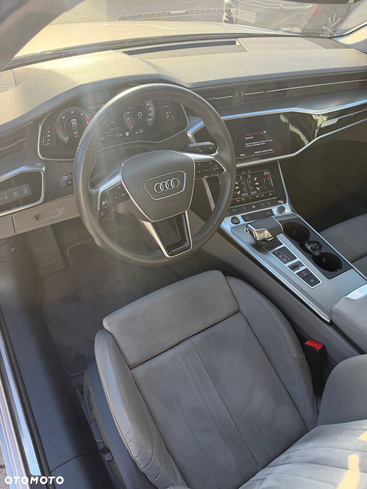 Audi A6 Avant 40 TDI quattro S tronic - 28