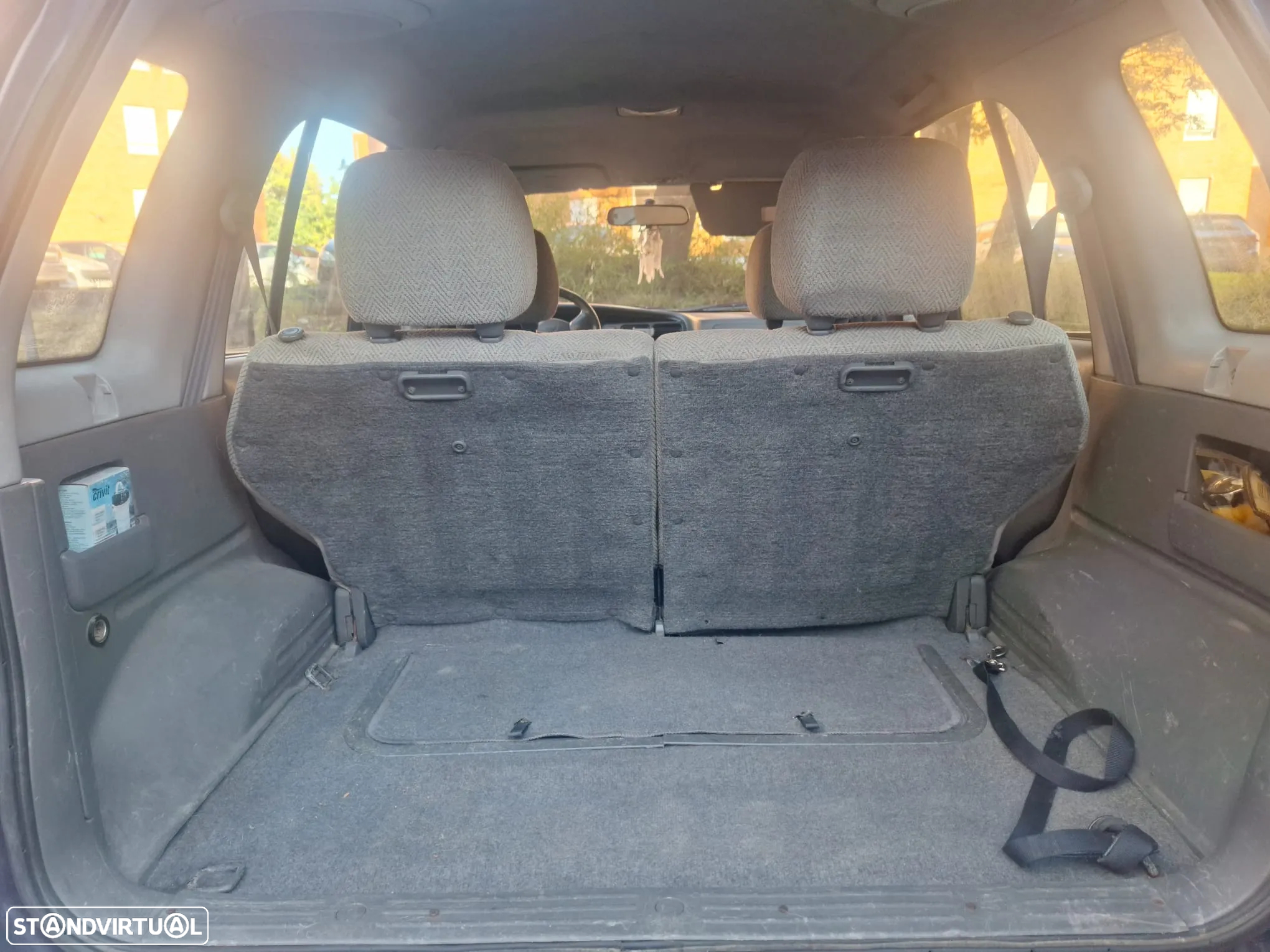 Suzuki Grand Vitara Metal Top 2.0 TDi - 9