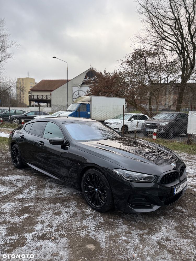 BMW Seria 8 - 3