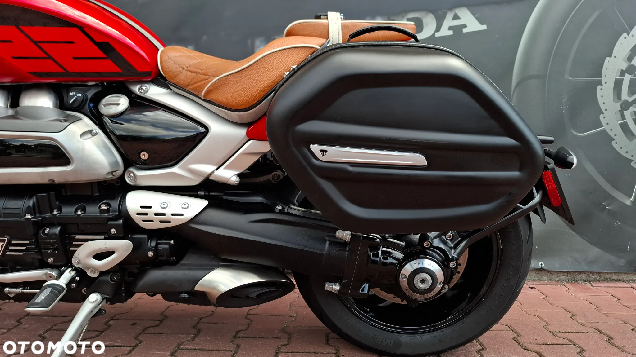 Triumph Rocket - 10