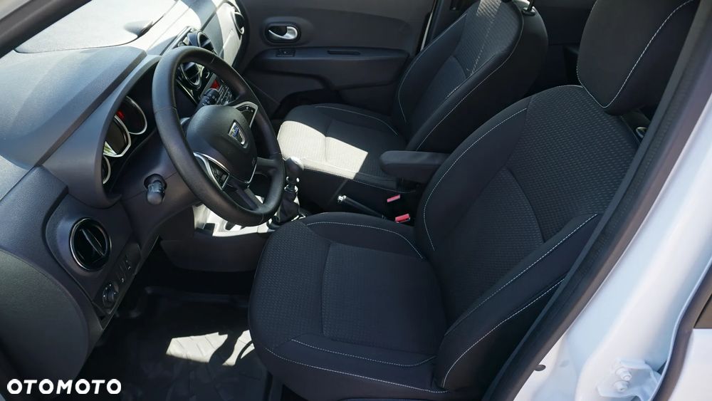 Dacia Lodgy 1.5 Blue dCi Laureate S&S EU6d - 12