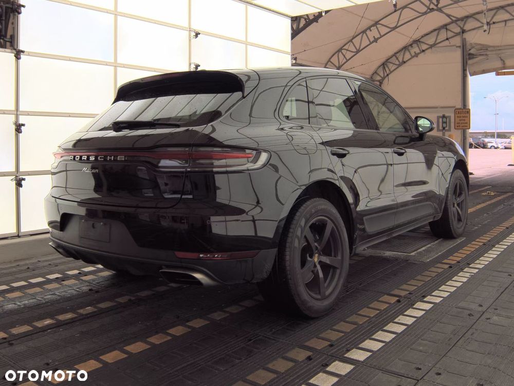 Porsche Macan - 4