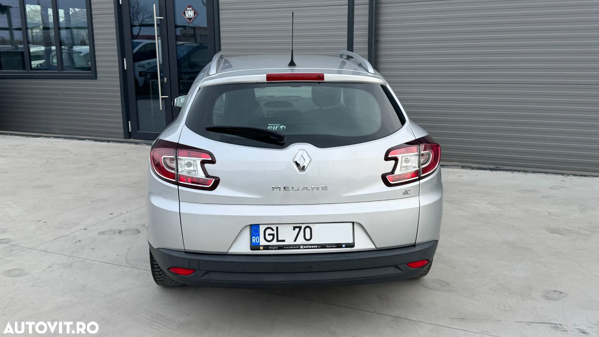 Renault Megane dCi 110 FAP LIMITED - 8