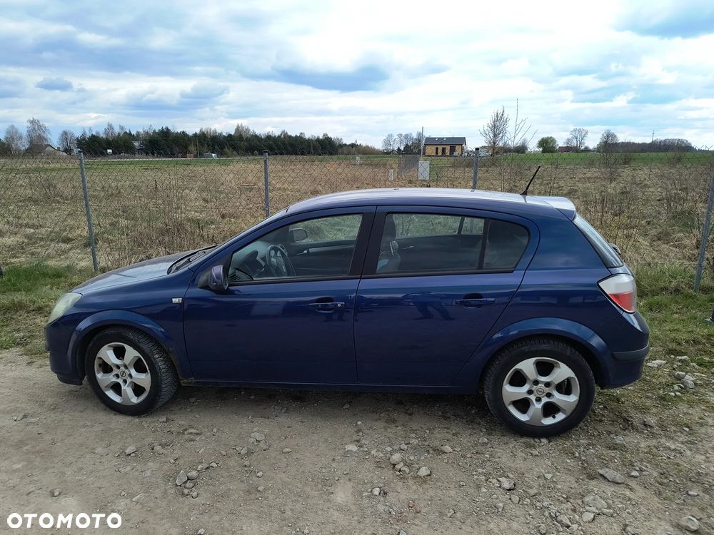 Opel Astra 1.7 CDTI - 2
